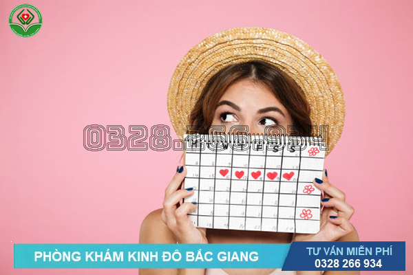 Chu kỳ kinh nguyệt không đều cũng là một dấu hiệu nhận biết, biểu hiện của vô sinh